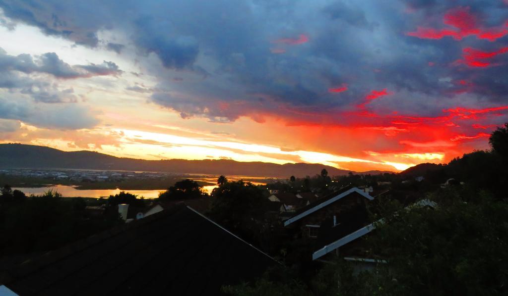 Footprints Of Knysna Apartment Екстериор снимка